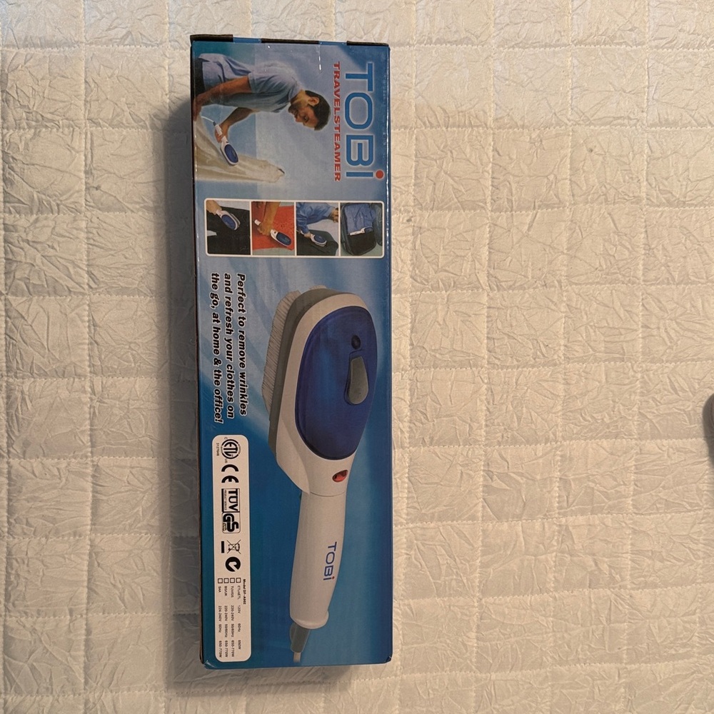 Tobi Handheld Steamer in Blue and White